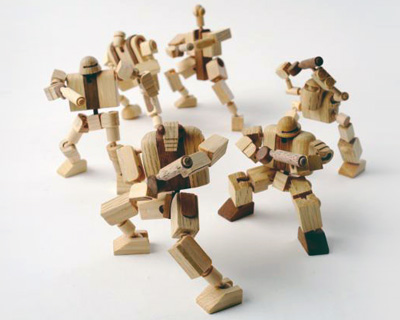 mokuseiderz: recycled drumstick robots