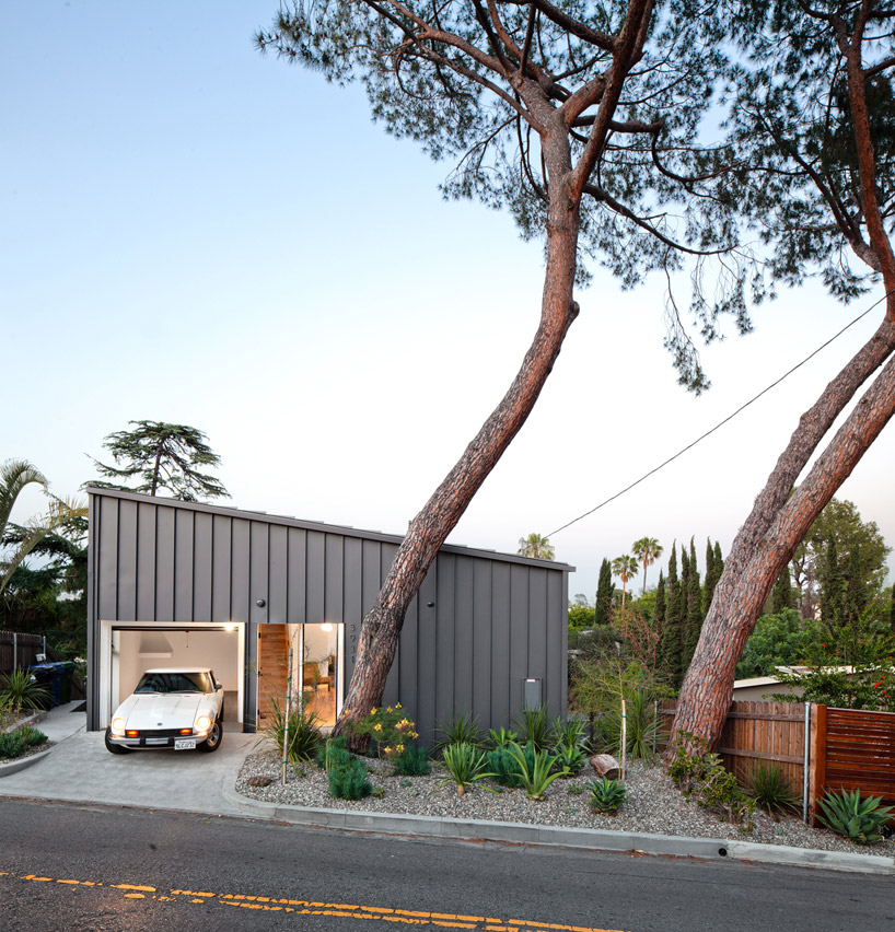 anonymous architects: big and small house, los angeles
