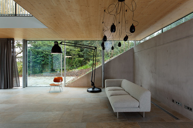 lode architecture: d house, brittany, france 