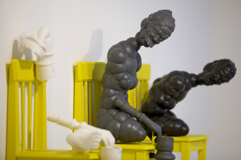 embryonic 3D printed sculptures cast in porcelain by john rainey