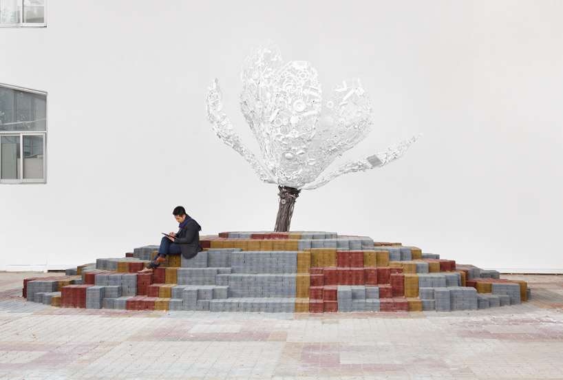 mass studies + jeonghwa choi: flower cushion, bucheon city, korea  