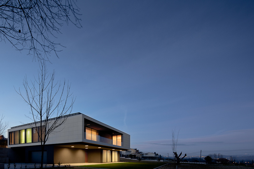helder de carvalho: house AADD in portugal