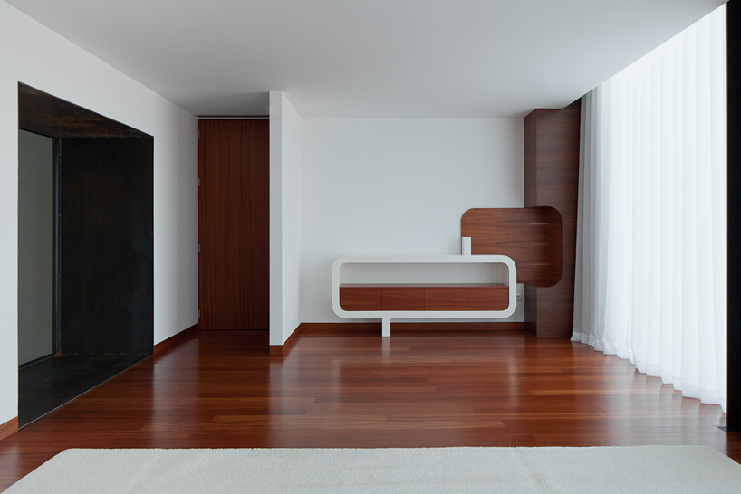 helder de carvalho: house AADD in portugal