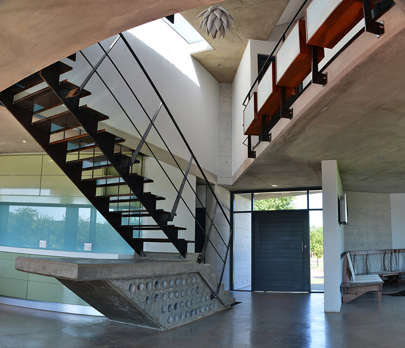 emilio eftychis: lotheringen modern barn, south africa