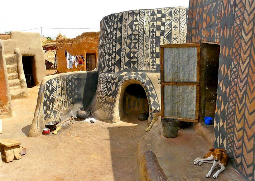 Gurunsi Earth Houses Of Burkina Faso