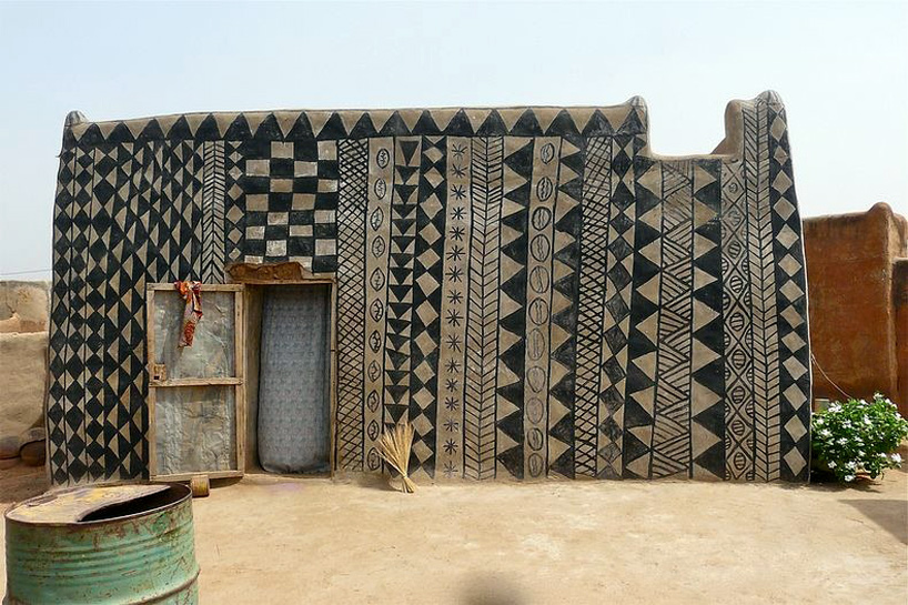 Gurunsi Earth Houses Of Burkina Faso