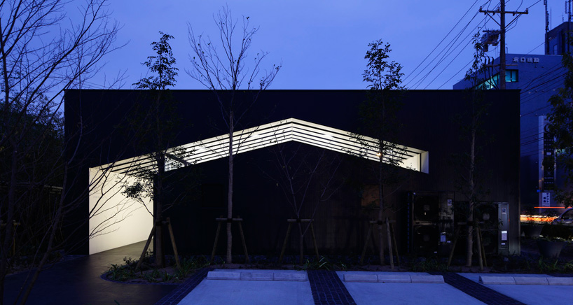 sugawaradaisuke: aqua plannet headquarters / office in forest