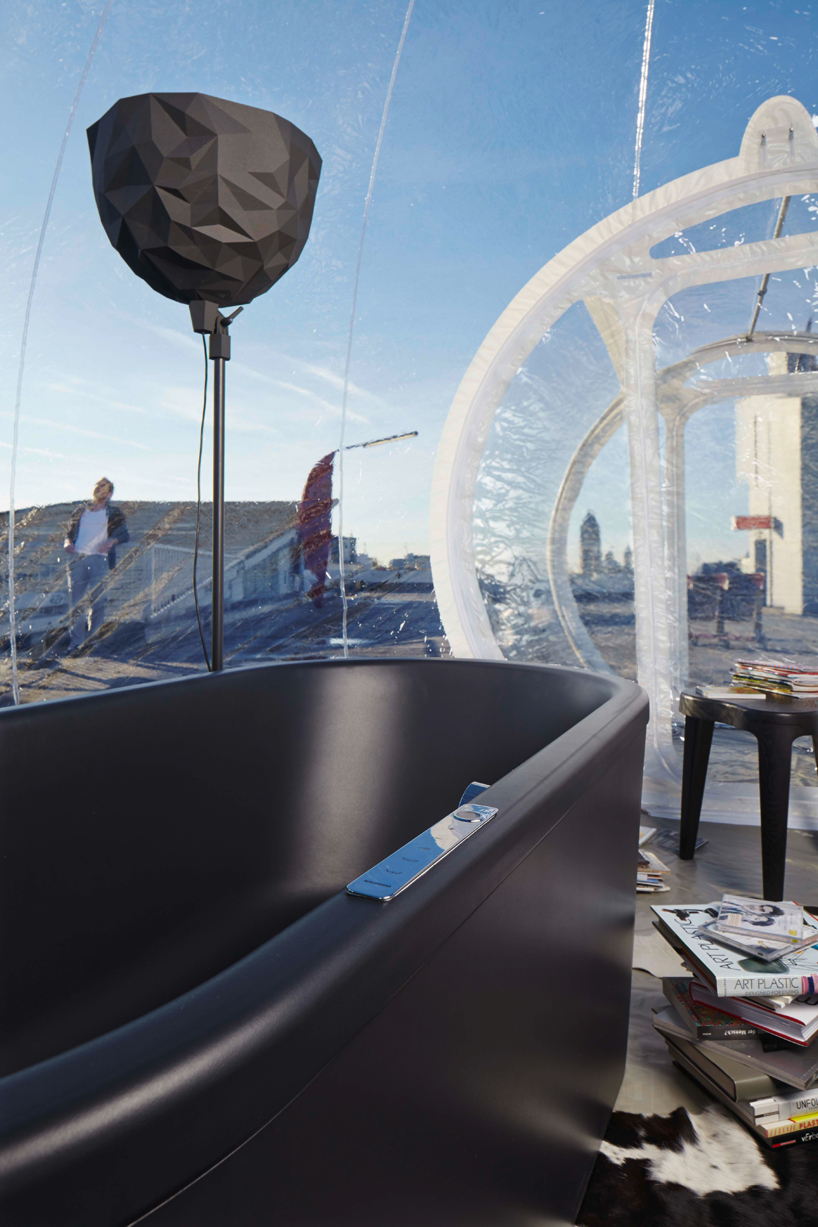 transparent mobile bathroom bubble