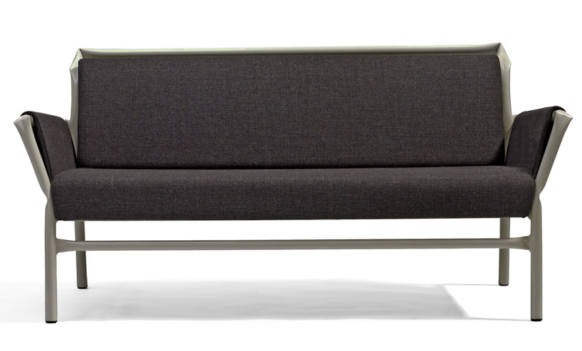 osko + deichmann: superkink lounge chair + sofa for blå station