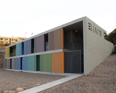 el lasso community centre by romera and ruiz architects