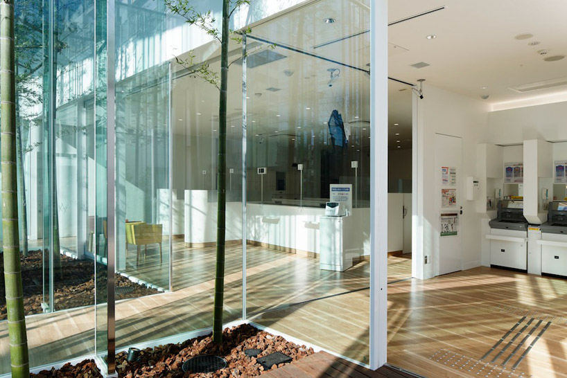 emmanuelle moureaux: sugamo shinkin bank ekoda emmanuelle moureaux: sugamo shinkin bank ekoda