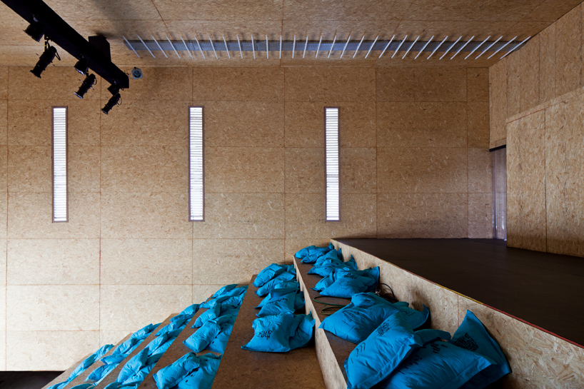 carla juaçaba: pavilion humanidade 2012, rio de janeiro