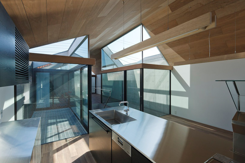 apollo architects and associates: neut   house for an ophthalmologist