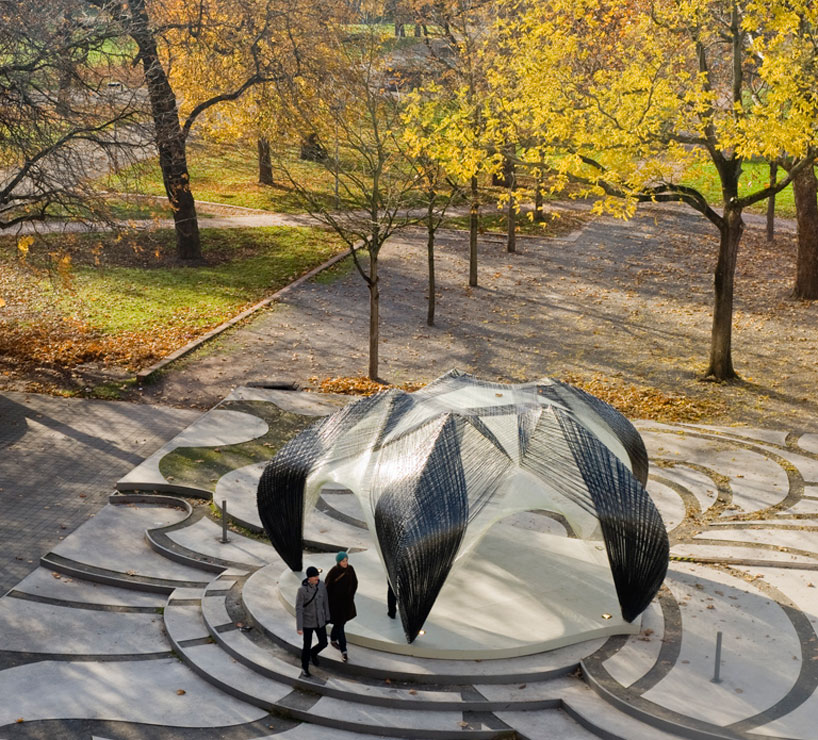 robotically fabricated carbon and glass fibre pavilion by ICD + ITKE