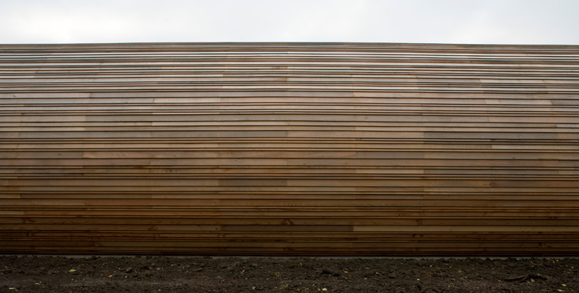 70F architecture: sheep stable in almere
