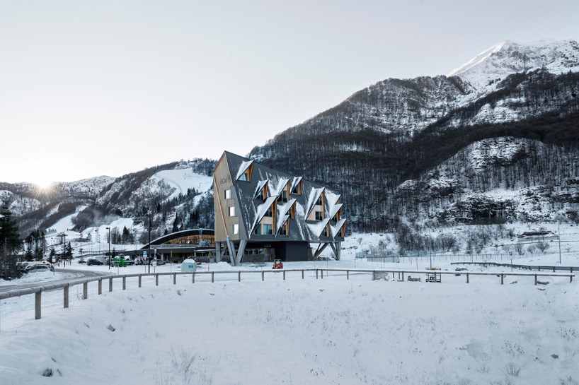 elasticospa: slow horse hotel, italy