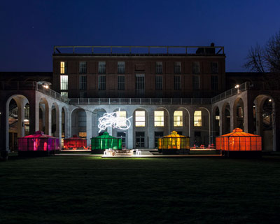 unopiu in wonderland installation by ferruccio laviani