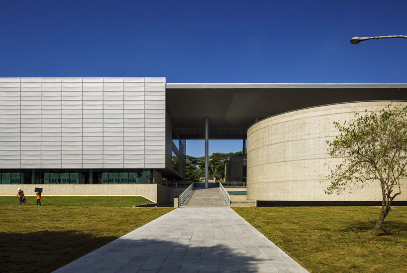 rodrigo mindlin loeb + eduardo de almeida: brasiliana library at USP campus