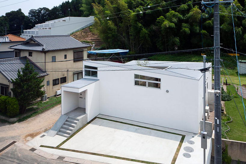 kazuki moroe architects: house in gamagori