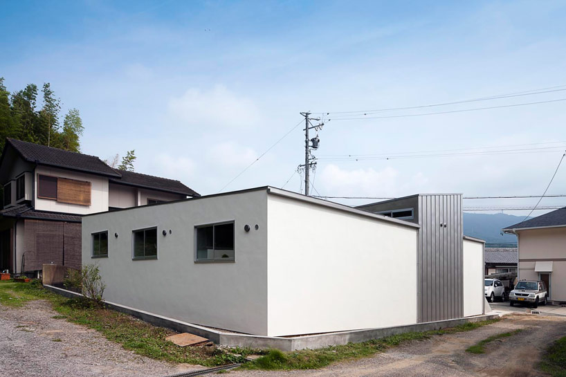 kazuki moroe architects: house in gamagori