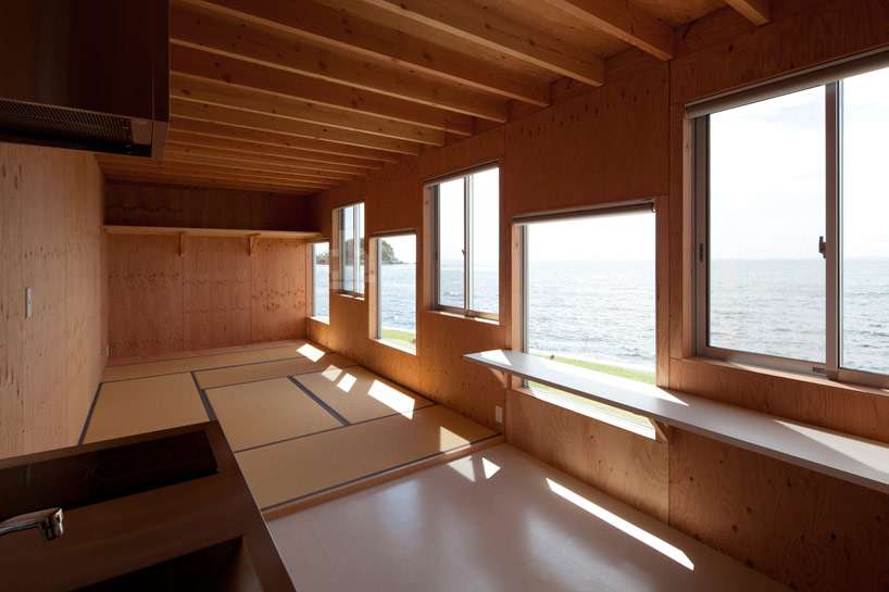 yasutaka yoshimura architects: hostel in kyonan