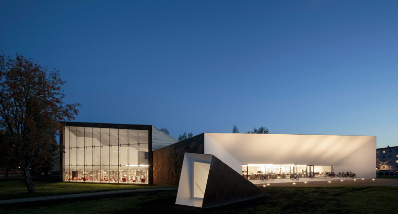 JKMM architects expands alvar aalto's seinajoki city library