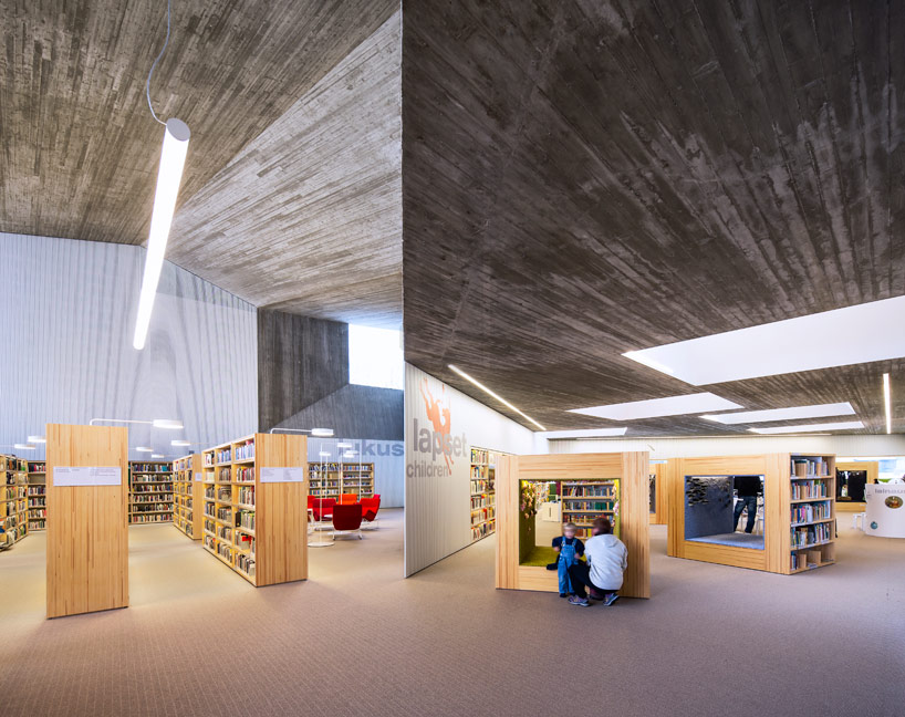 JKMM architects expands alvar aalto's seinajoki city library