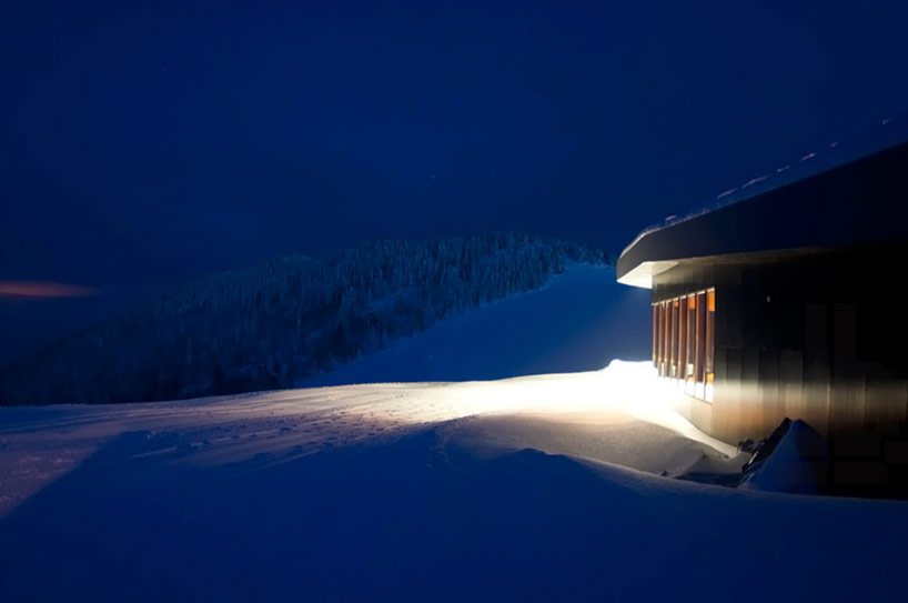 3LHD architects: restaurant vidikovac at ski center radusa