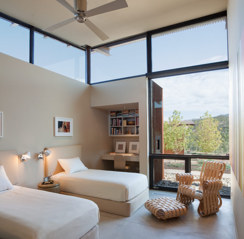 lake flato architects: desert house in santa fe