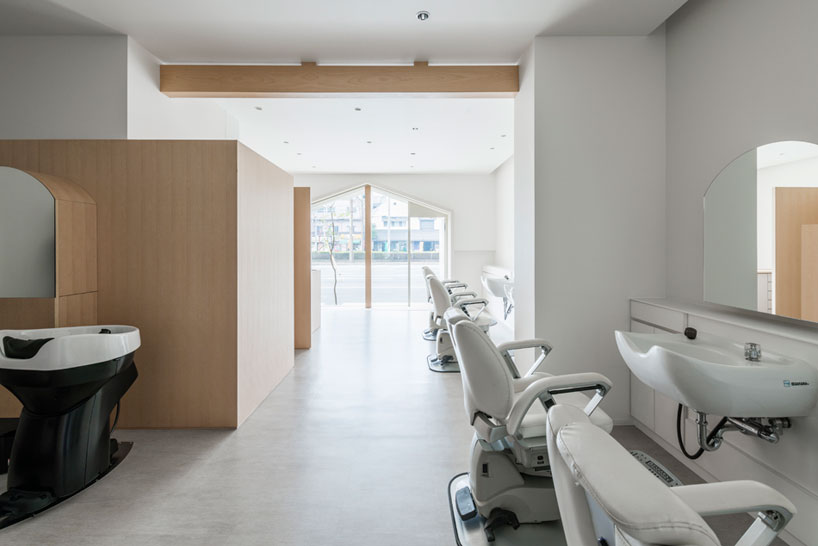 tsubasa iwahashi architects folm arts beauty salon tsubasa iwahashi architects: folm arts beauty salon, osaka