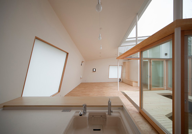 okuna architectural planning: house in kamogawa okuno architects: house in kamogawa, japan