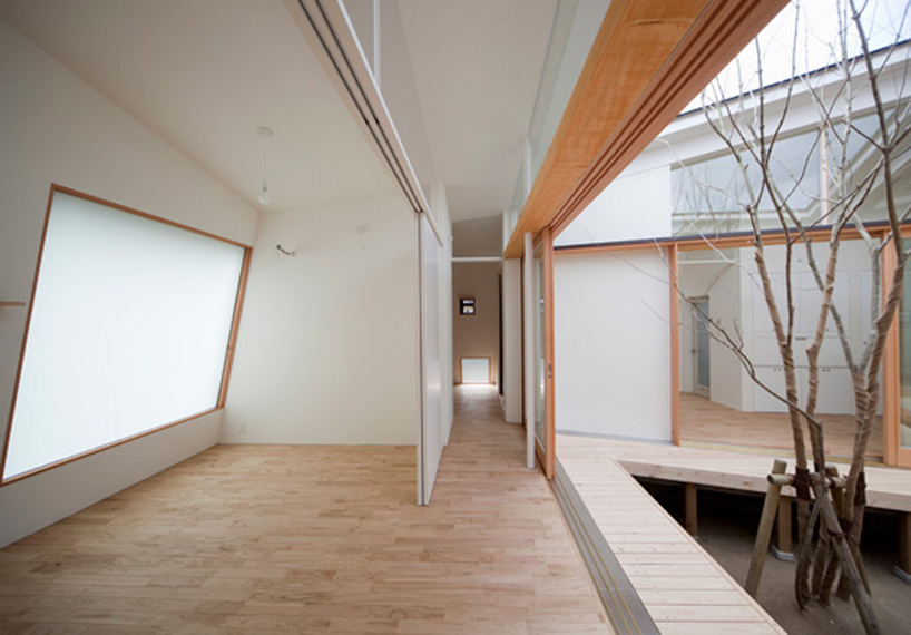 okuna architectural planning: house in kamogawa okuno architects: house in kamogawa, japan