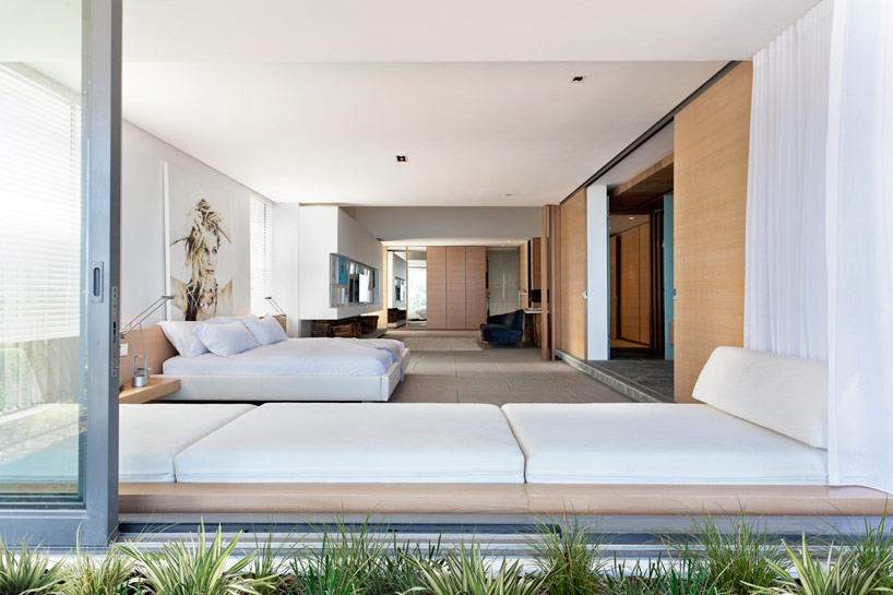 SAOTA: de wet 34 residence in cape town