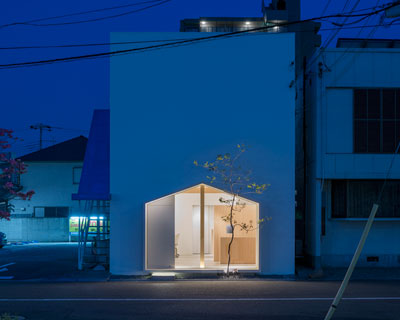 tsubasa iwahashi architects: folm arts beauty salon, osaka
