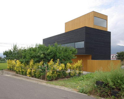 case design studio: wooden house in rural ueda