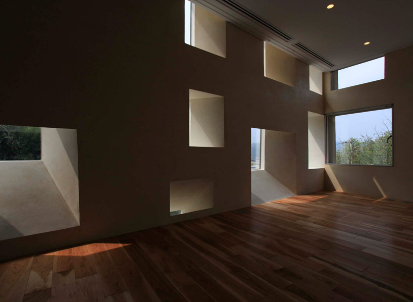 zai shirakawa: office and living quarters at eifuku ji temple