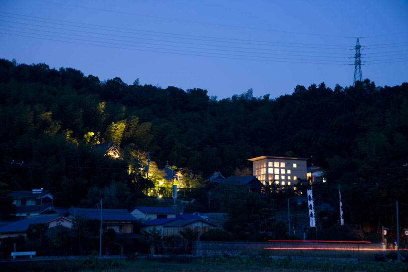 zai shirakawa: office and living quarters at eifuku ji temple
