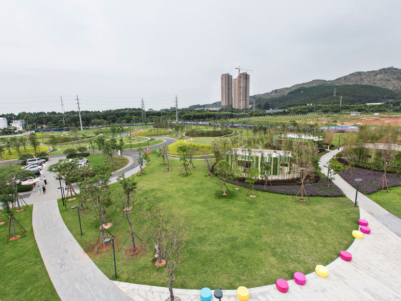 AECOM: vanke sales house models sustainability in china  