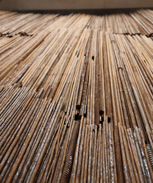 ai weiwei straightens 150 tons of steel rebar from sichuan quake