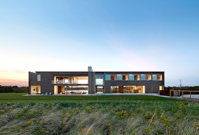 bates masi + architects carves home for six in sagaponack, NY