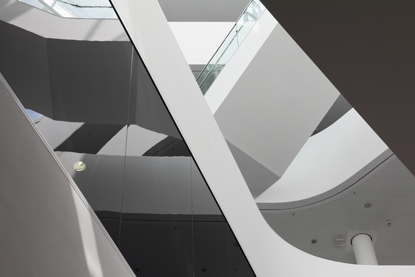 benthem crouwel reframes the zentralplatz in koblenz