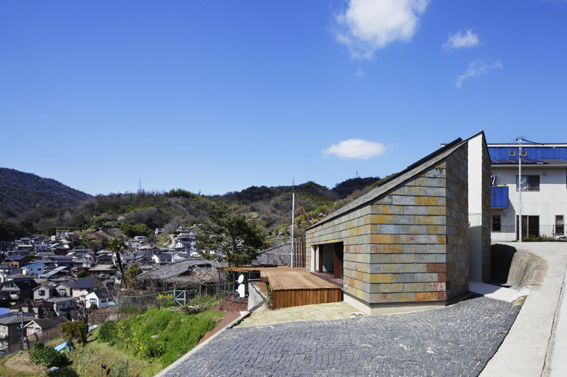 K2-design: uchikami house overlooks the sea in hiroshima