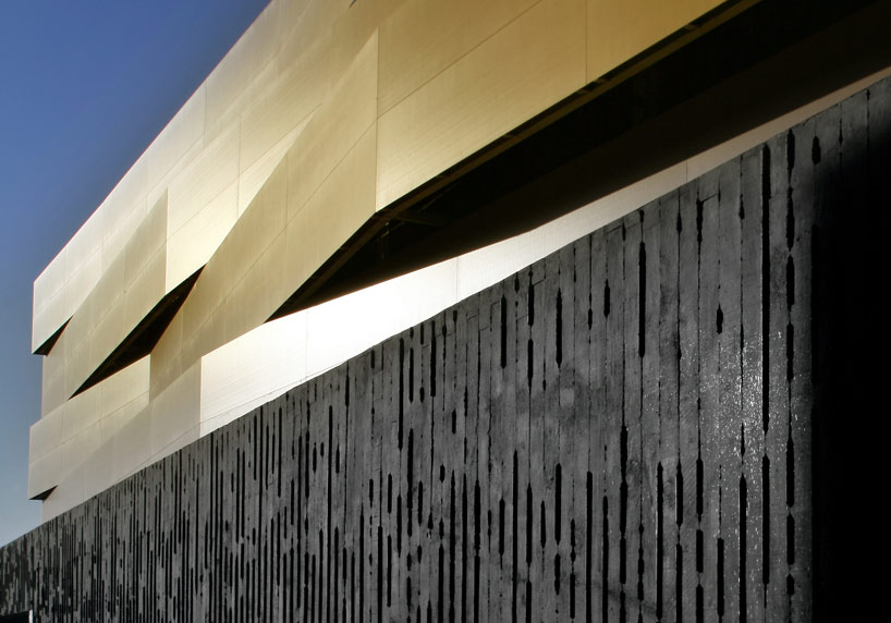 BCHO architects: heyri theater and hotel