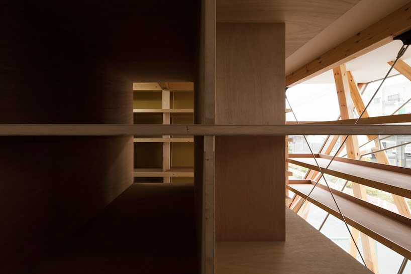 warehouse uses lively wood pillars to express brand identity