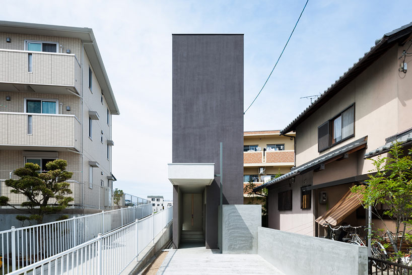 FORM / kouichi kimura architects: slender promenade house