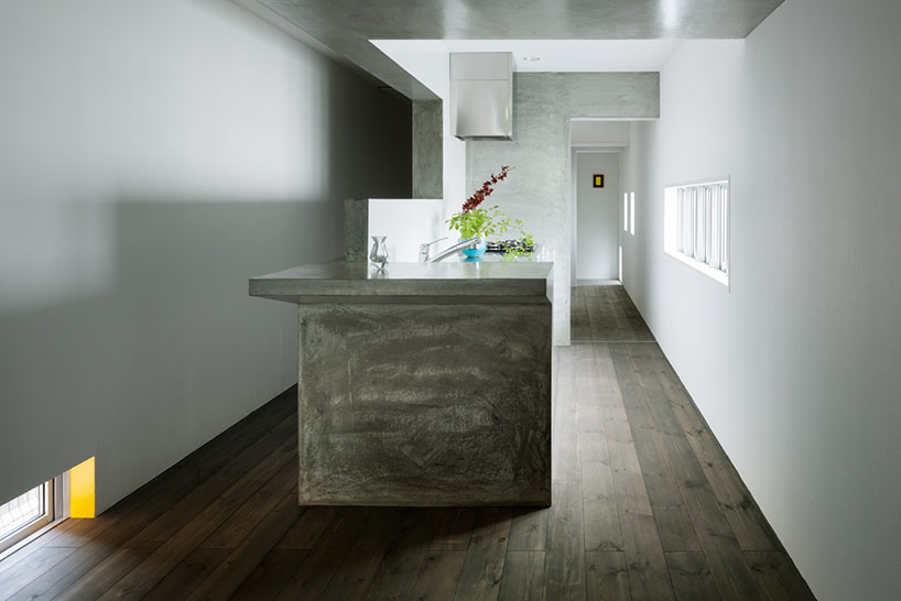 FORM / kouichi kimura architects: slender promenade house