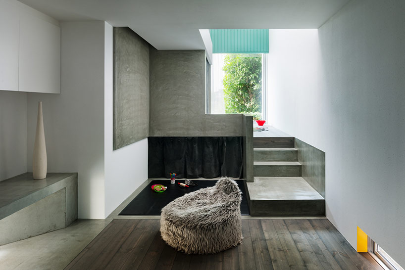 FORM / kouichi kimura architects: slender promenade house