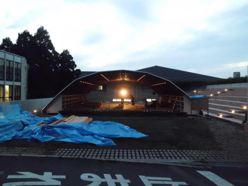shigeru ban designs temporary studio for kyoto university