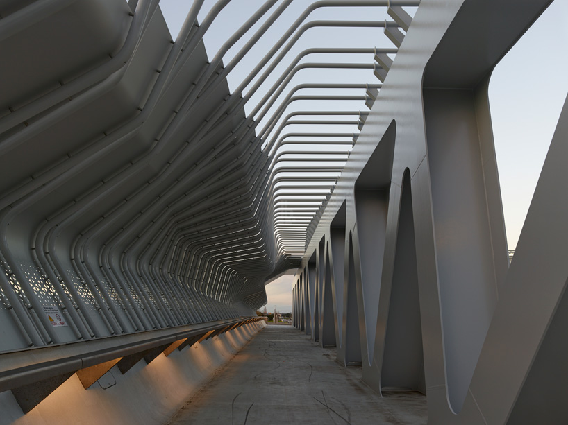 tetrarc architectes transforms transit hub PEM saint-nazaire