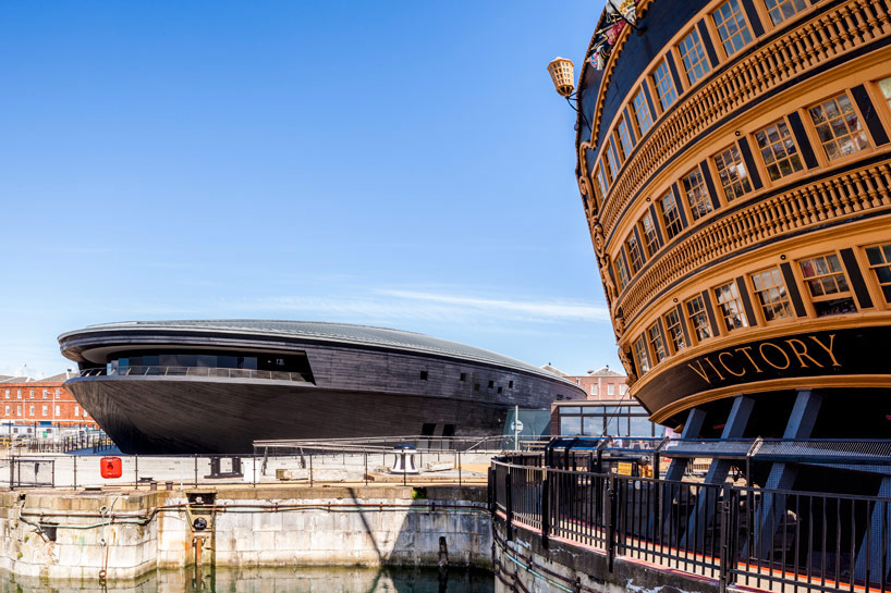 wilkinson-eyre-architects-mary-rose-museum-designboom00 wilkinson eyre architects' mary rose museum evokes ship form